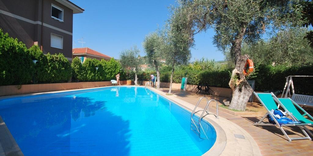 Casa Vacanze Orchidea Diano Marina Exterior foto